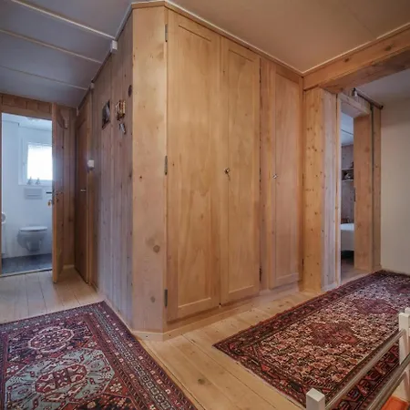 Appartement Nuehus 1. Og Arosa