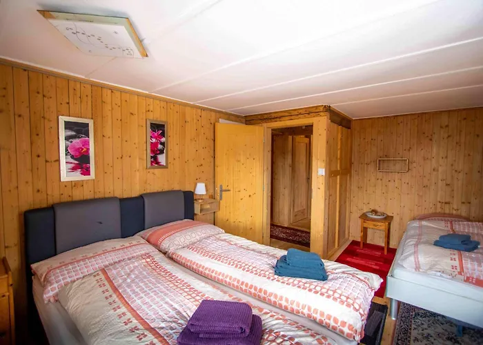 Nuehus 1. Og * Arosa