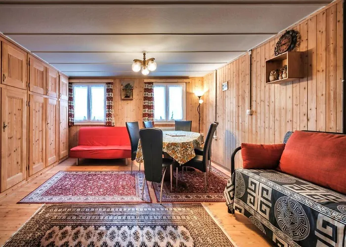 Nuehus 1. Og Lägenhet Arosa