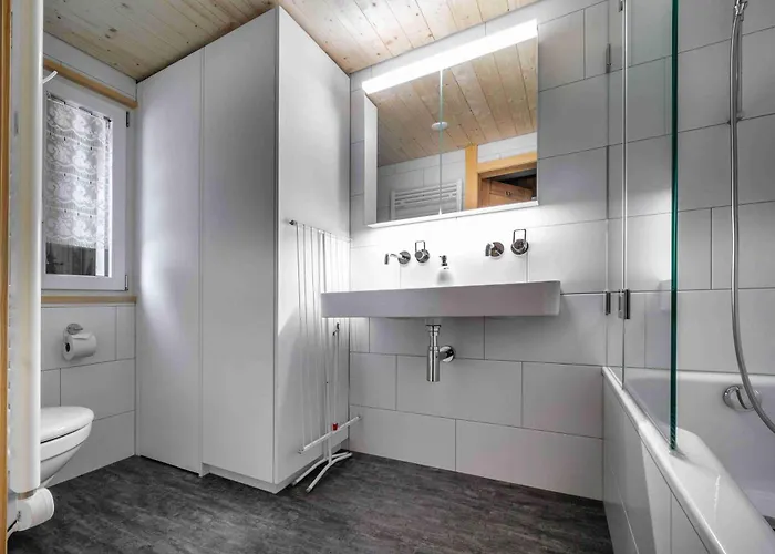 Nuehus 1. Og Διαμέρισμα